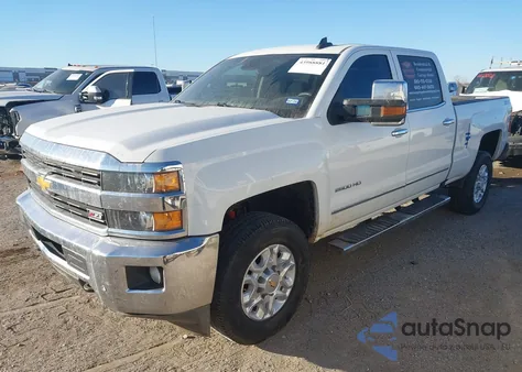 2017 Chevrolet Silverado 2500Hd Ltz z USA, uszkodzony, nr VIN 1GC1KWEG6HF105397
